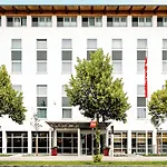 Ibis Muenchen Garching Hotel