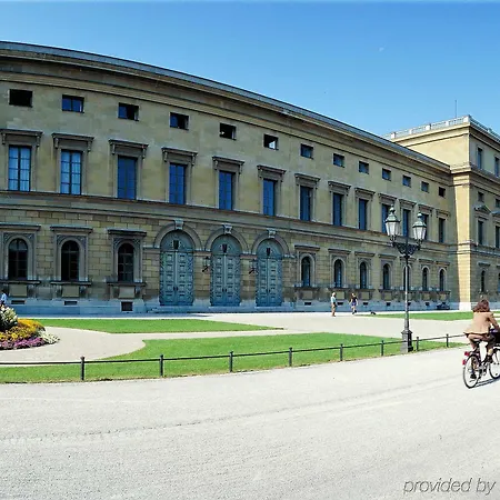 Ibis Muenchen Garching Hotel 3*