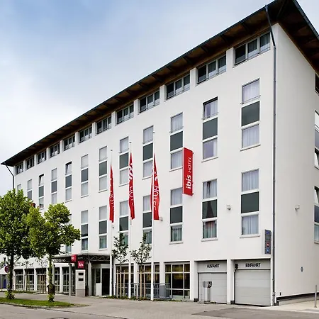 Ibis Muenchen Garching 3*
