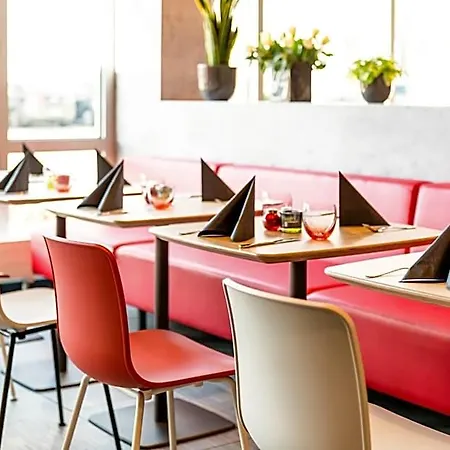 Ibis München Garching 3*
