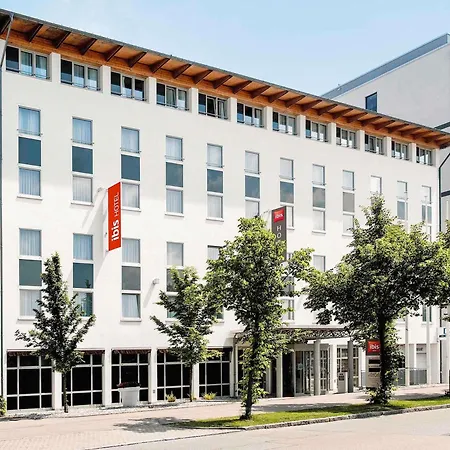 Ibis Muenchen Garching Hotel 3*